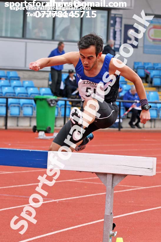 Senior mens 3000 metres steeplechase, Northern Senior and Under-20s Champs., SportsCity, Manchester. Photo: David T. Hewitson/Sports for All Pics